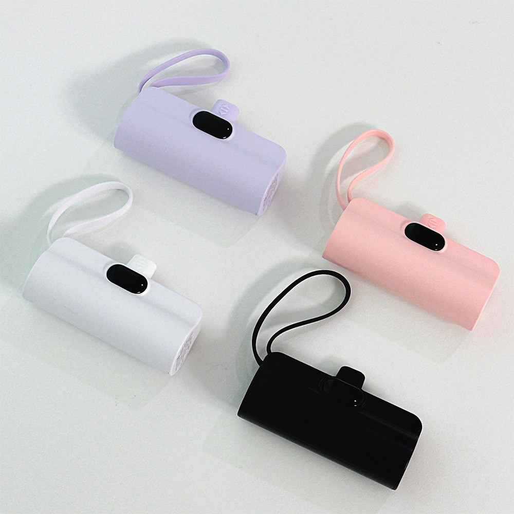 �ӷ��� �÷� ��ŷ�� �������͸� 5000mAh 8��CŸ��