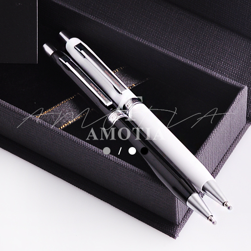 �Ƹ�Ƽ�� ���� �ݼӺ���